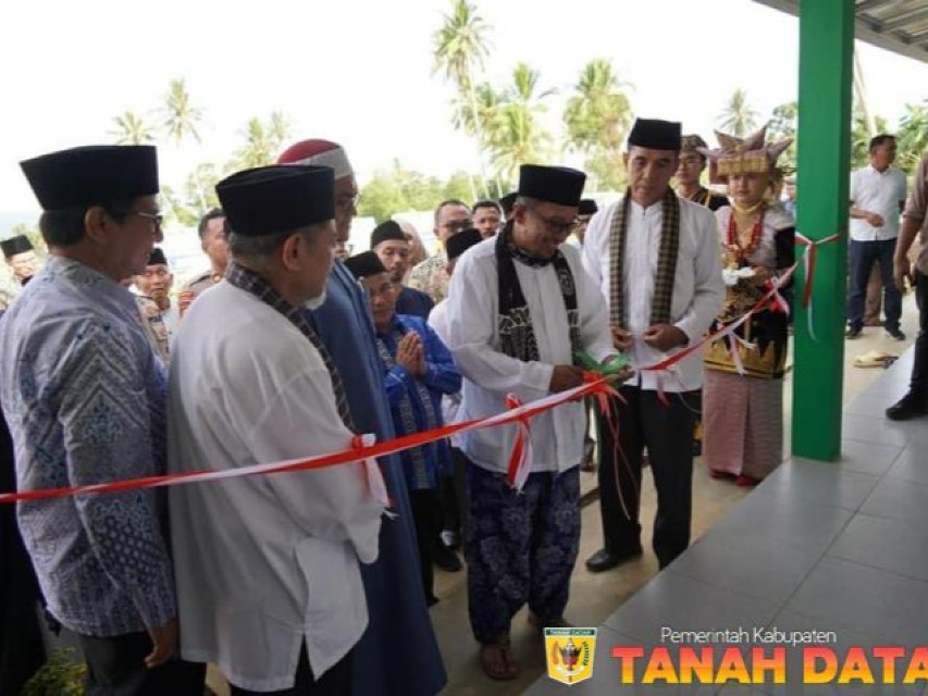 Resmikan Ponpes BPN Lintau, Bupati Eka Putra Ajak Semua Pihak Dukung Program Satu Rumah Satu Hafizh